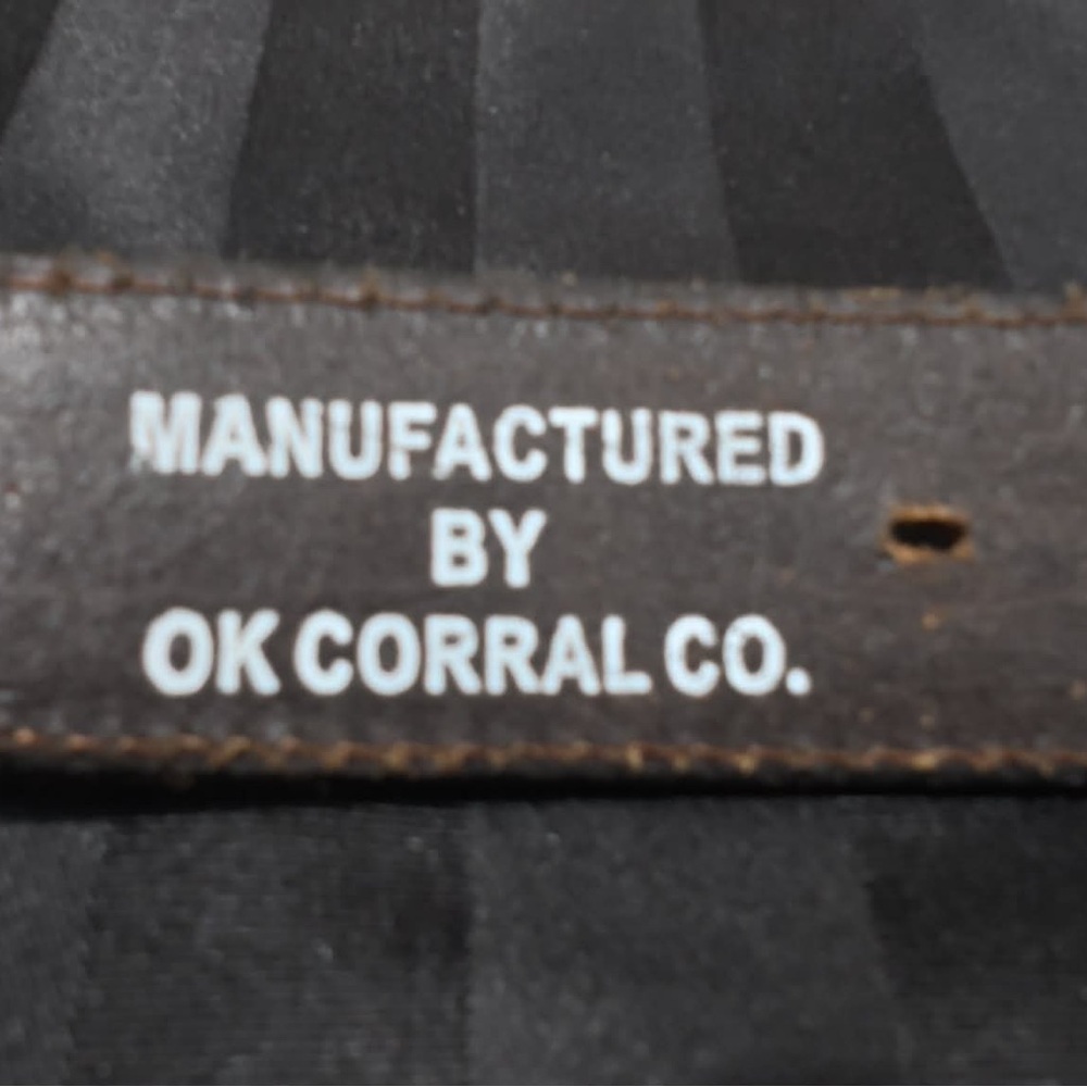 Brown Leather Belt with silver Accents - Picture 4 of 10